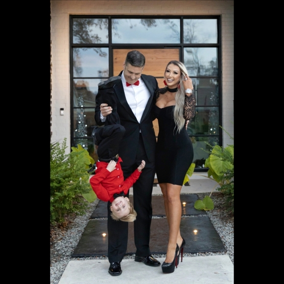 Meet your Posher, Jess - Picture 8 of 16